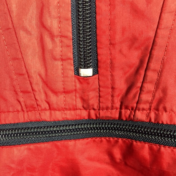 Gap red hooded lightweight jacket size L/XL - Picture 3 of 12